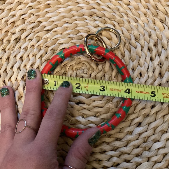 Christmas Tree Round Faux Leather Bangle Bracelet Keyring Keychain Wristlet - Picture 6 of 7